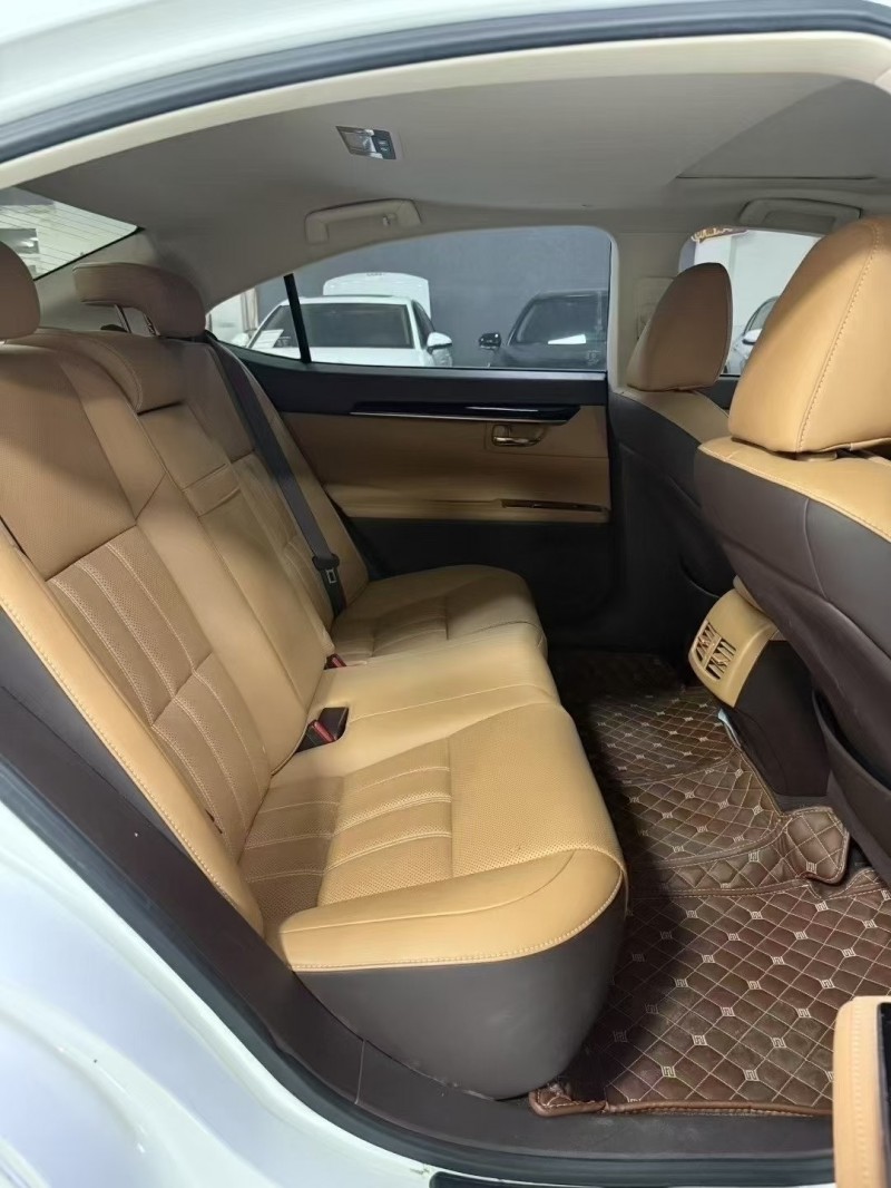 廊坊18年雷克萨斯ES5