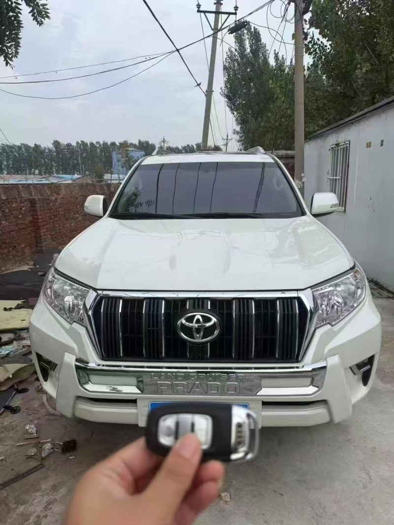 安阳18年丰田普拉多1