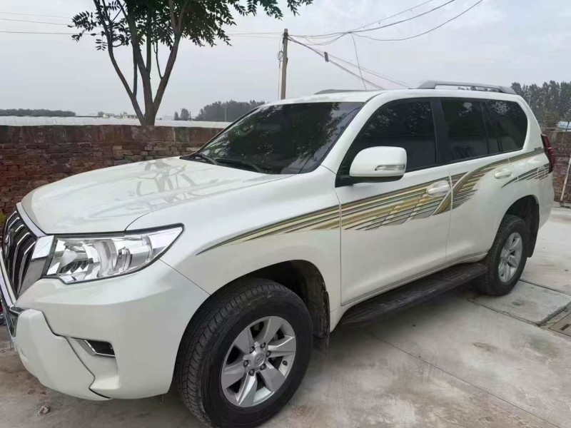 安阳18年丰田普拉多3