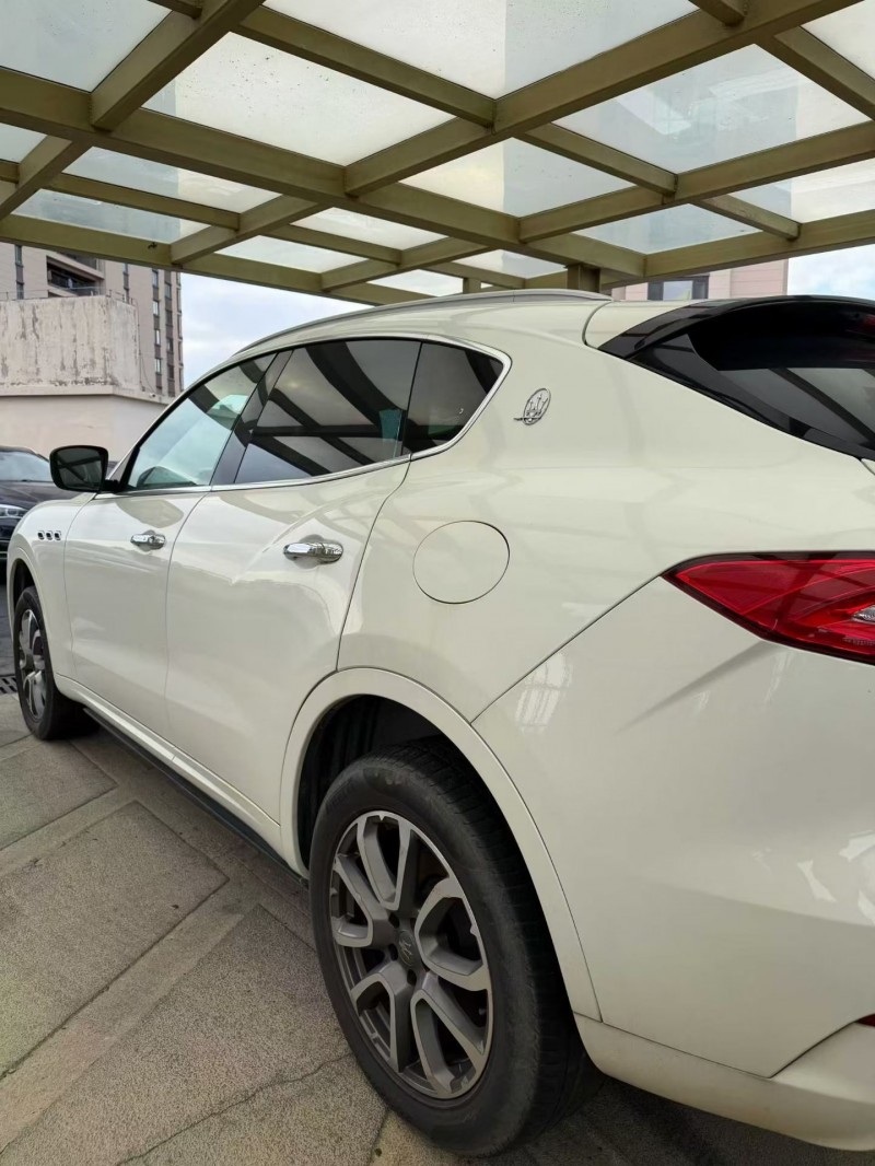 常州17年玛莎拉蒂Levante7