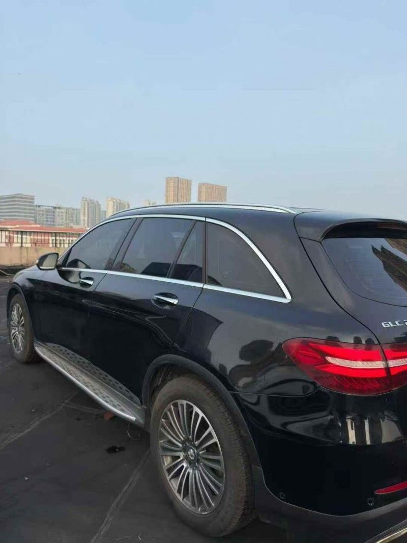 常州17年奔驰GLC7