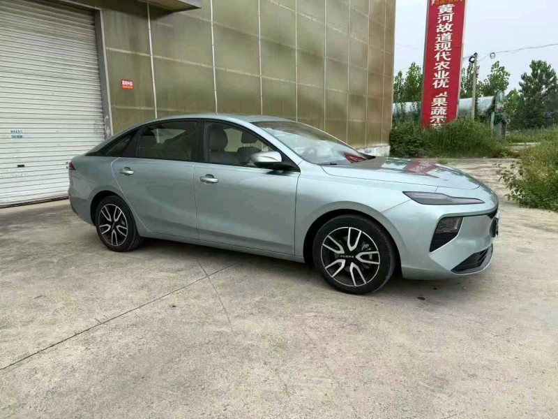 徐州25年荣威D63