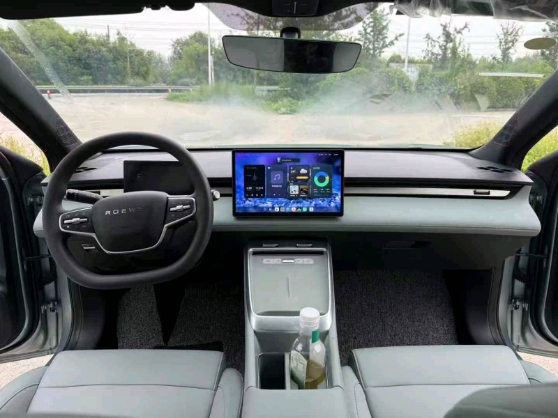 徐州25年荣威D65