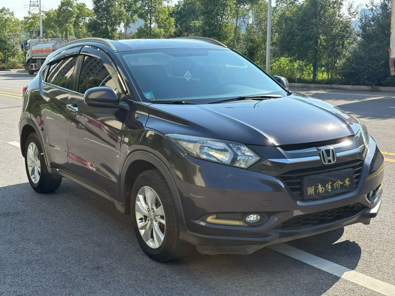 娄底17年本田缤智4
