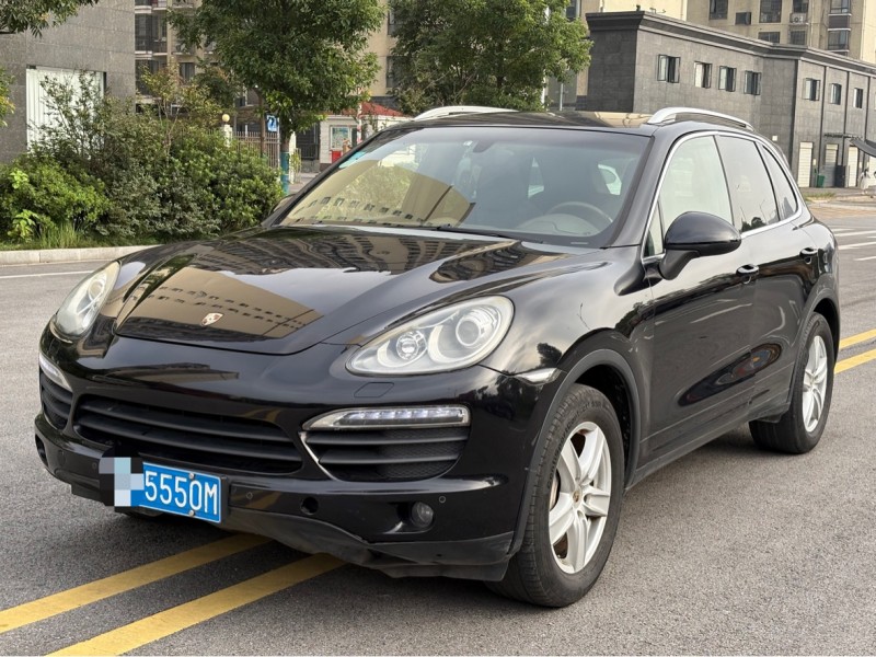 娄底12年保时捷卡宴4