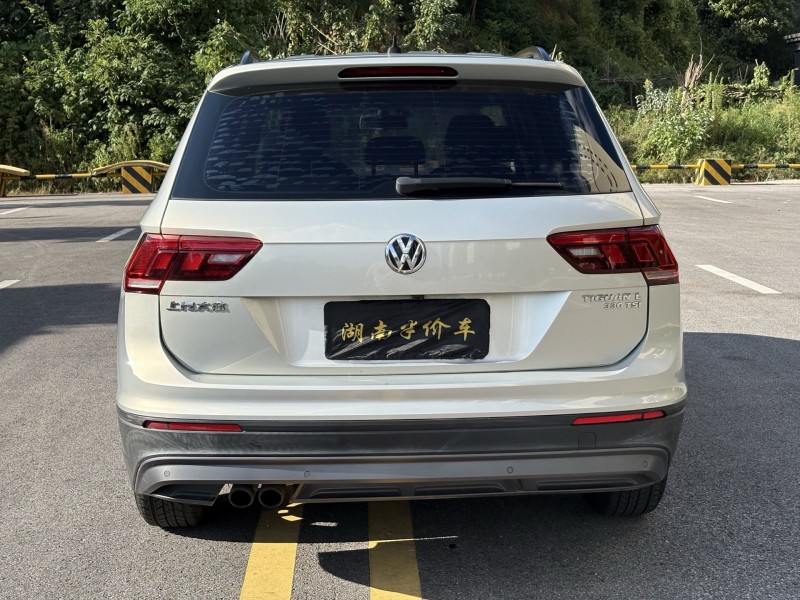 岳阳19年大众途观8