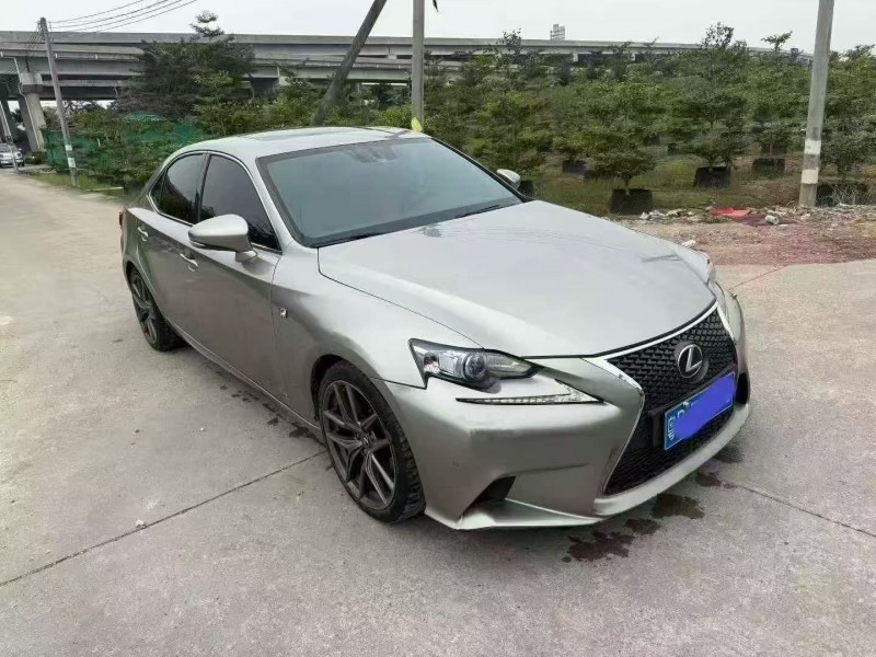 汕头14年雷克萨斯IS2