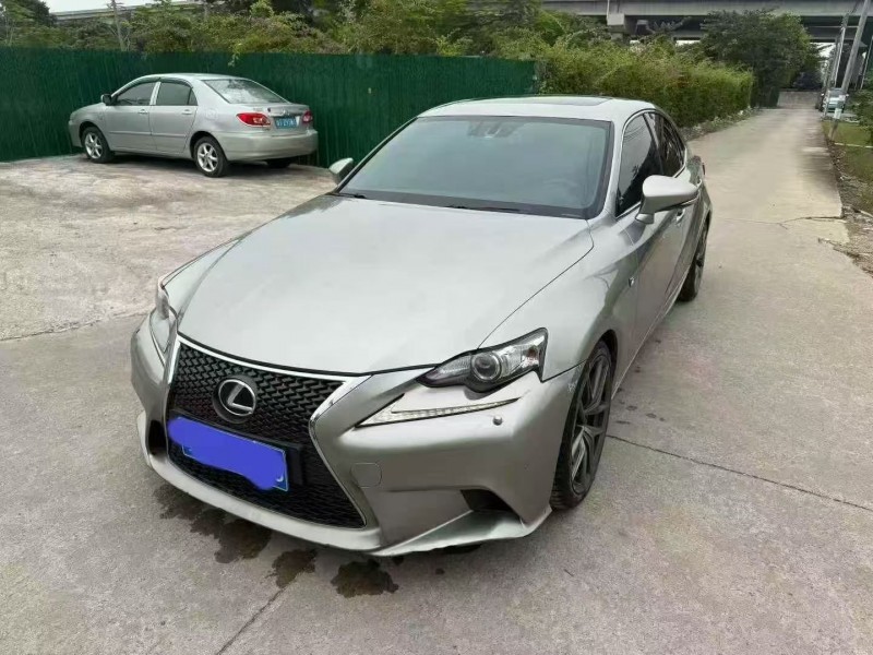 汕头14年雷克萨斯IS6