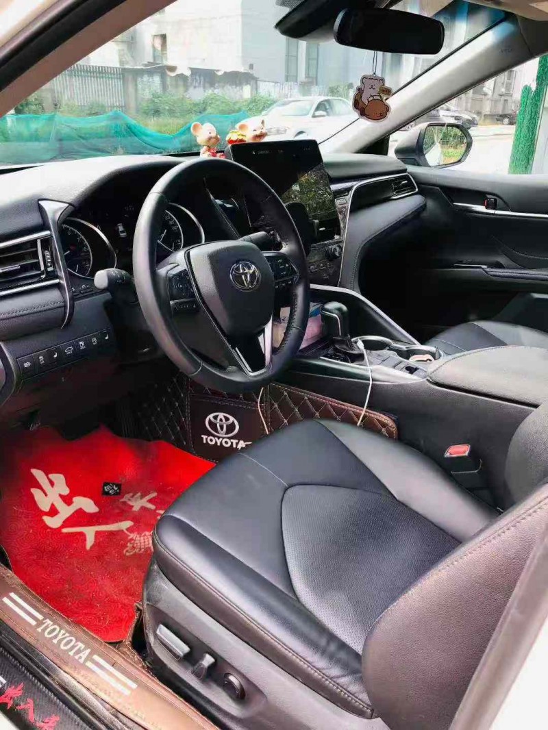 绍兴23年丰田凯美瑞3