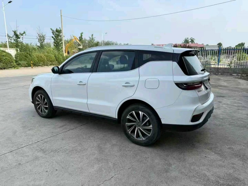 徐州20年吉利远景7