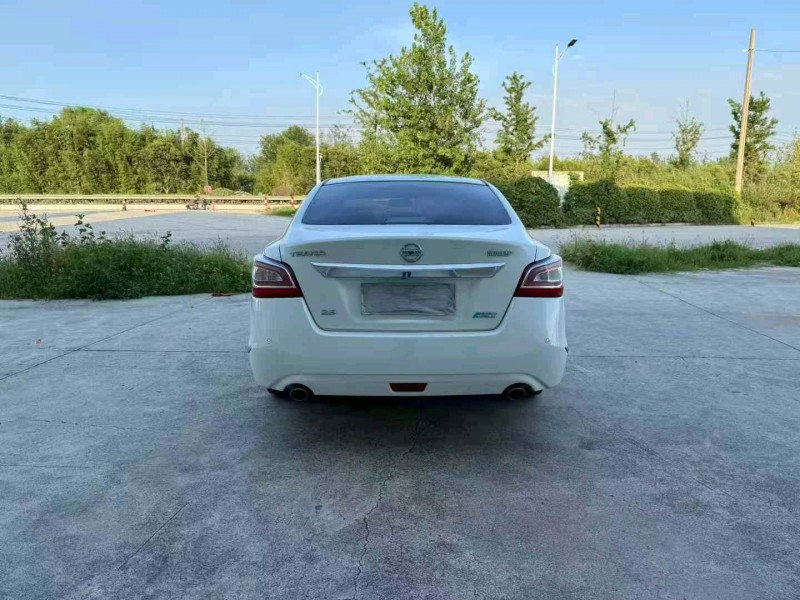 徐州13年日产天籁9