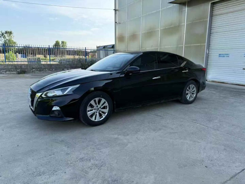 徐州21年日产天籁2