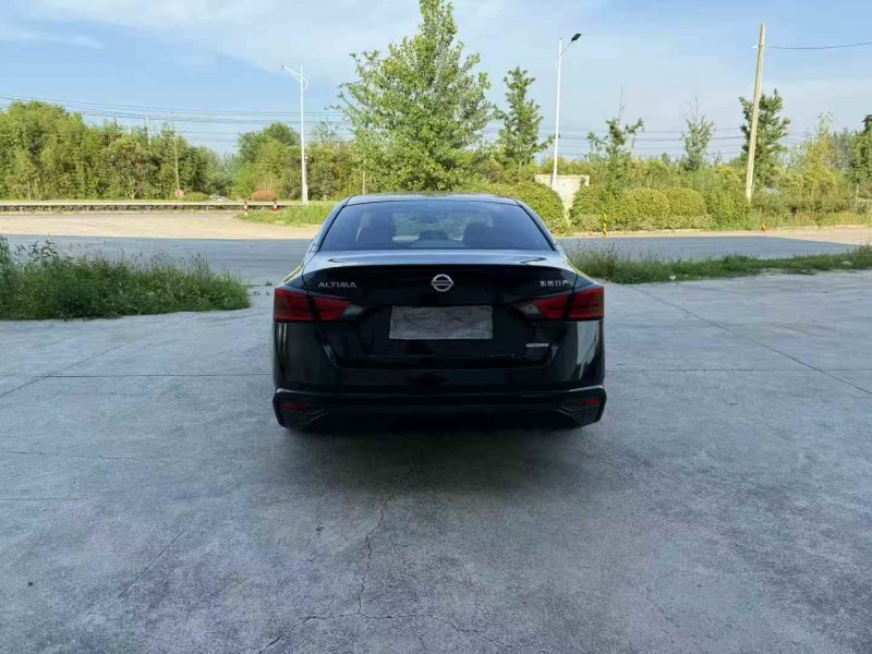 徐州21年日产天籁9