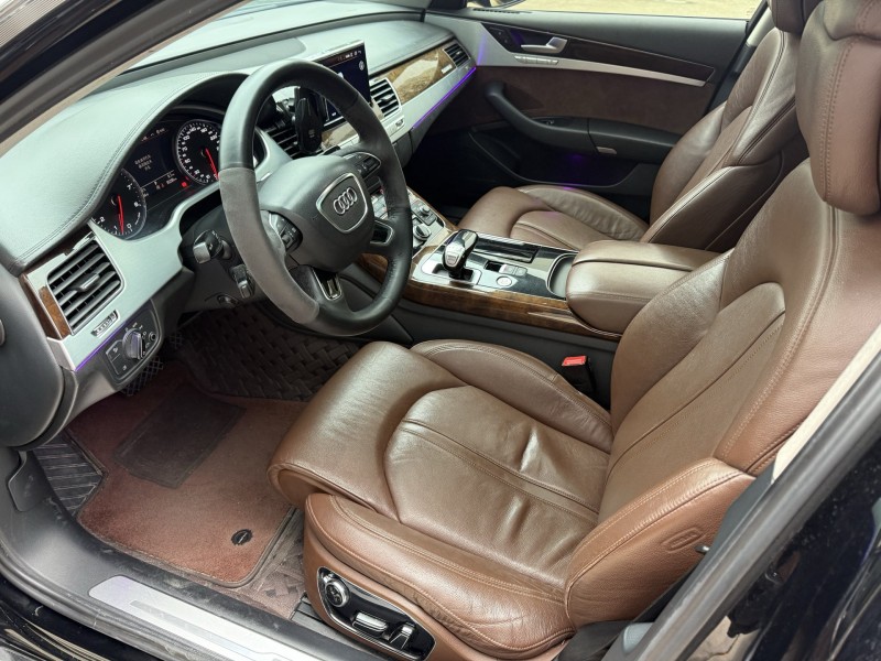 济宁15年奥迪A8L3