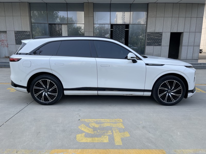 济宁22年小鹏汽车G98