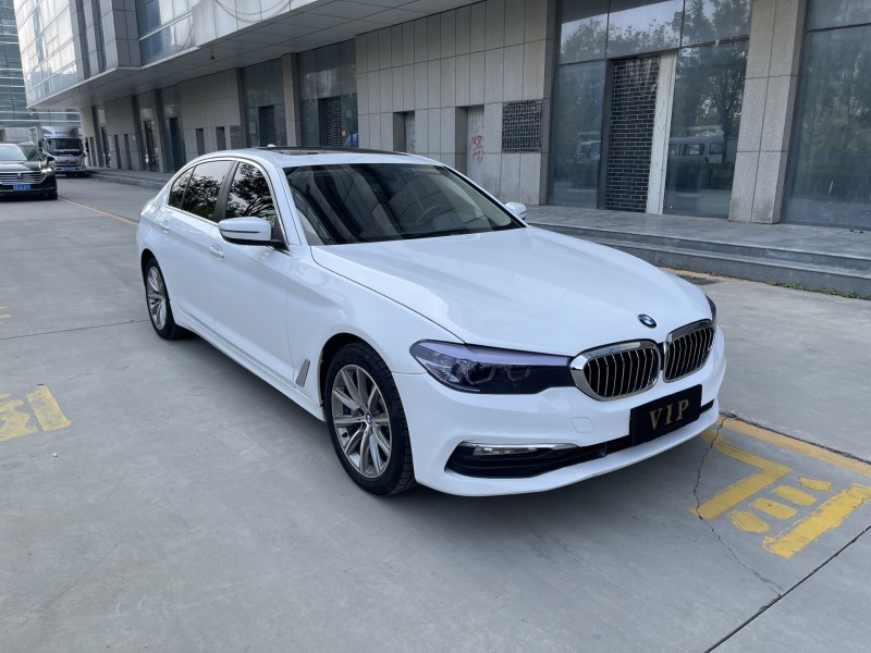 济宁18年宝马5系3