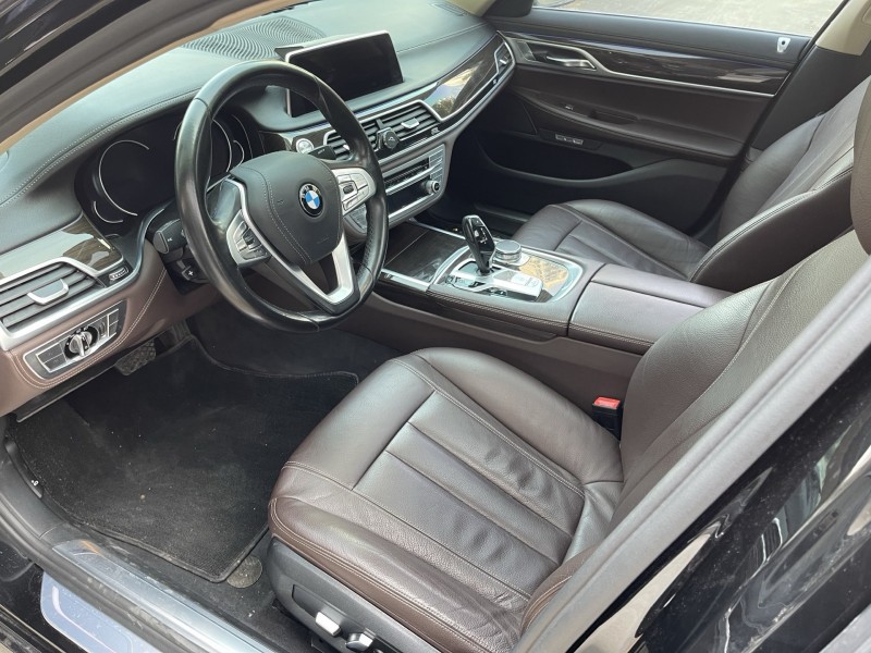 济宁16年宝马7系4