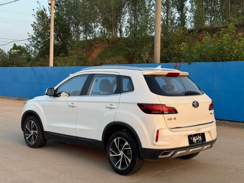 青岛19年奔腾X407