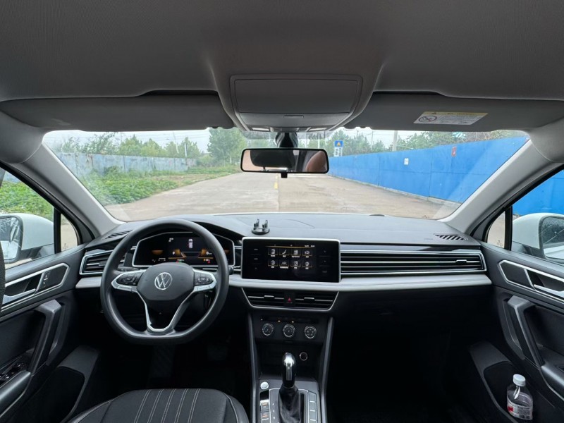 青岛22年大众途观4