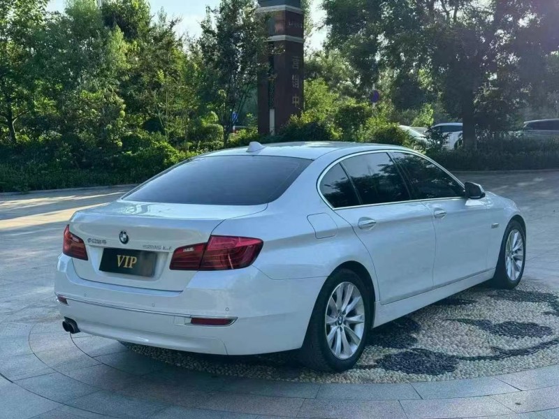 青岛15年宝马5系8