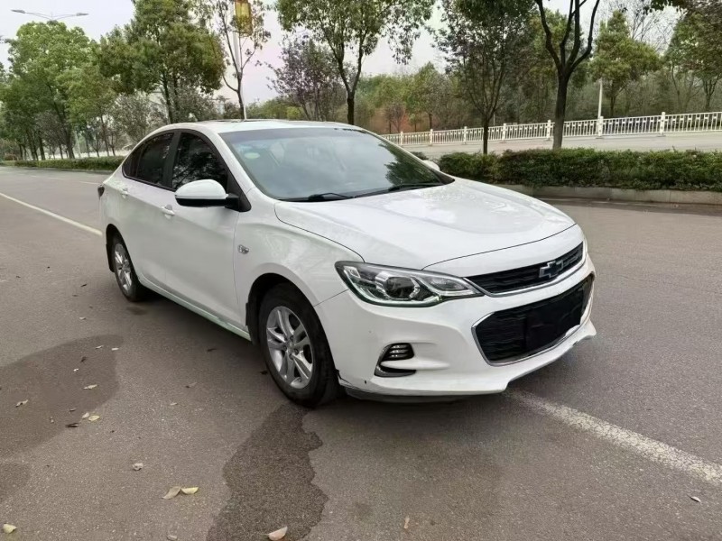 娄底18年雪佛兰科沃兹2