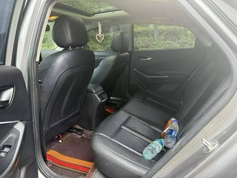 娄底20年现代菲斯塔5