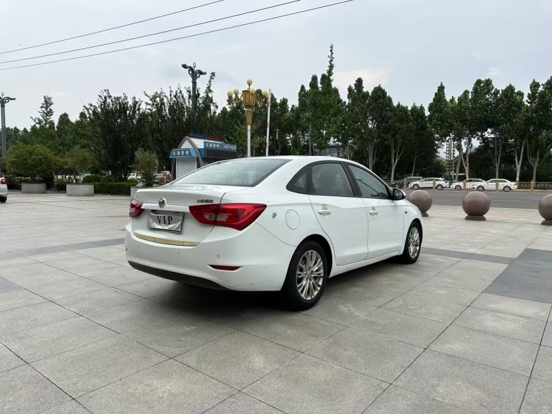 枣庄15年别克英朗GT9