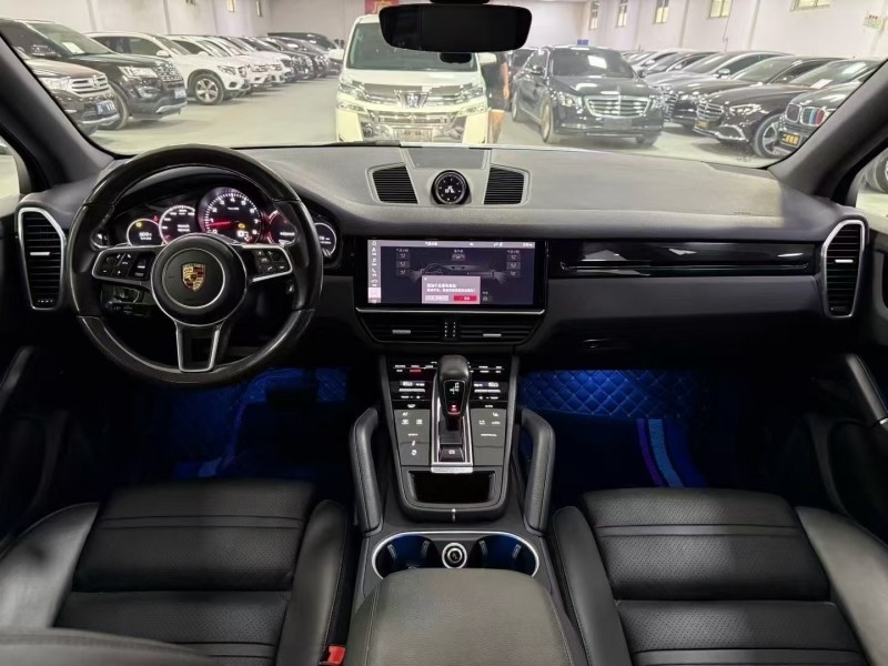 廊坊20年保时捷卡宴6