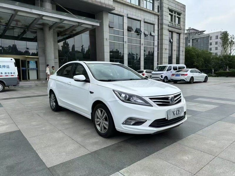 枣庄18年长安汽车逸动3