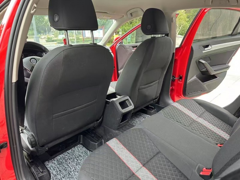 枣庄21年大众凌渡5