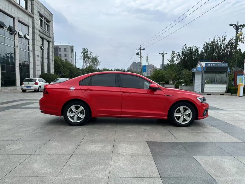 枣庄21年大众凌渡7