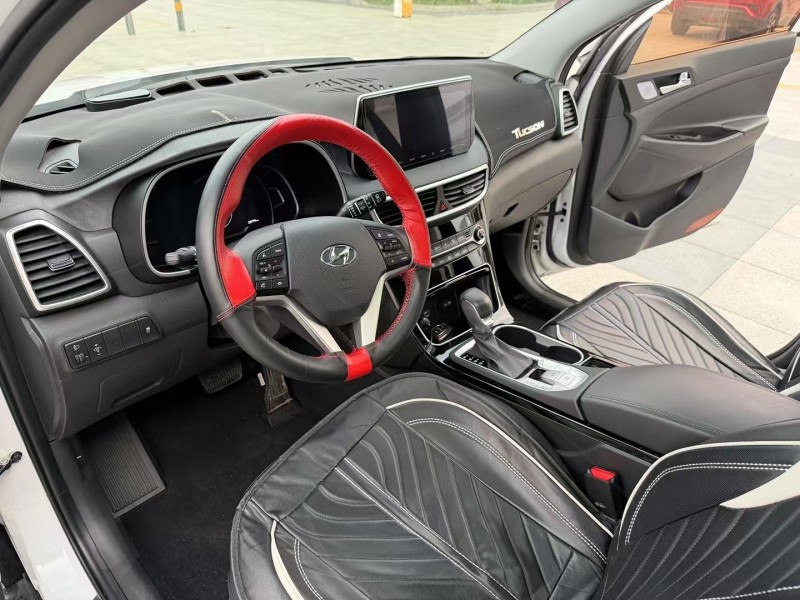 枣庄20年现代途胜4