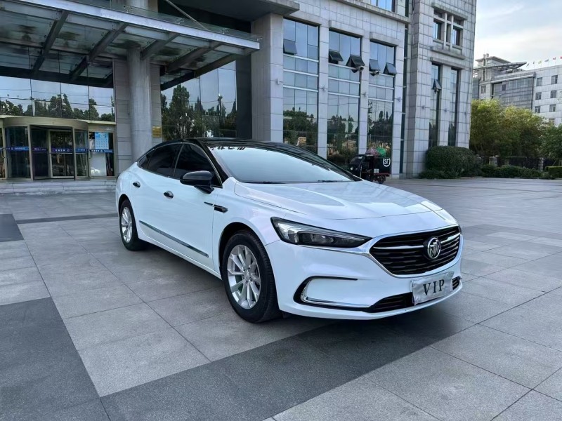 枣庄22年别克君越3