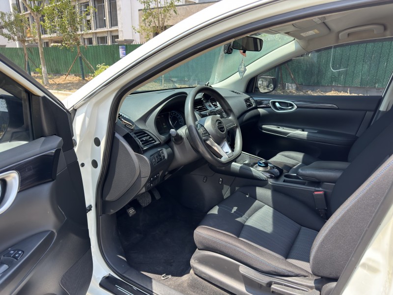 盐城21年日产轩逸6