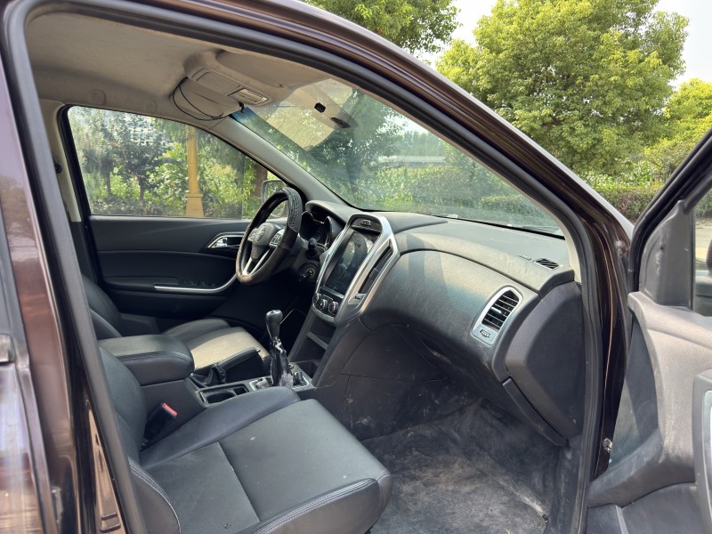 盐城18年江铃域虎8