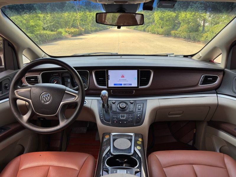 盐城15年别克GL88