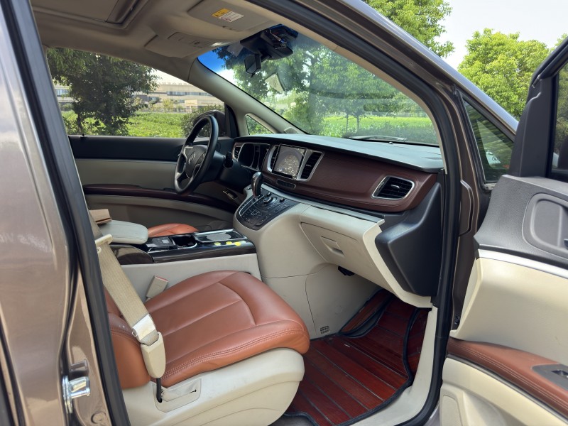 盐城15年别克GL89