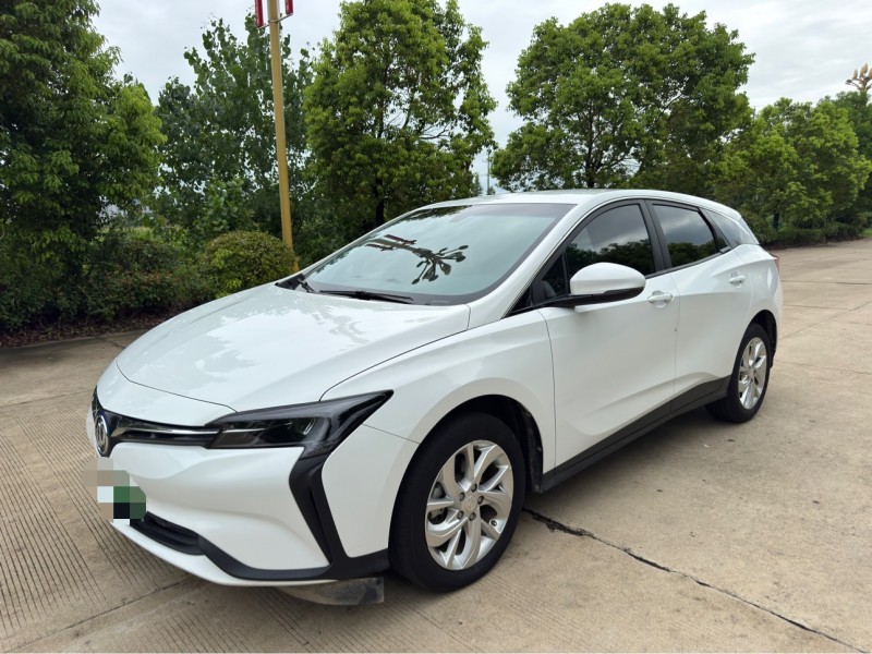 盐城23年别克微蓝2