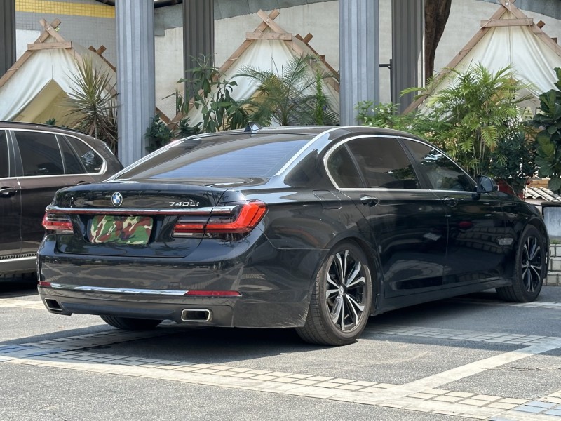 东莞14年宝马7系8