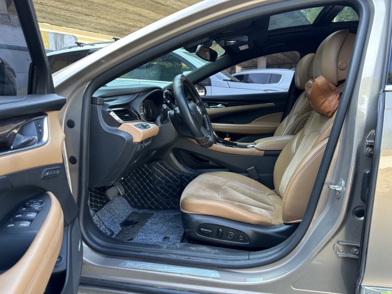 东莞16年别克君越6