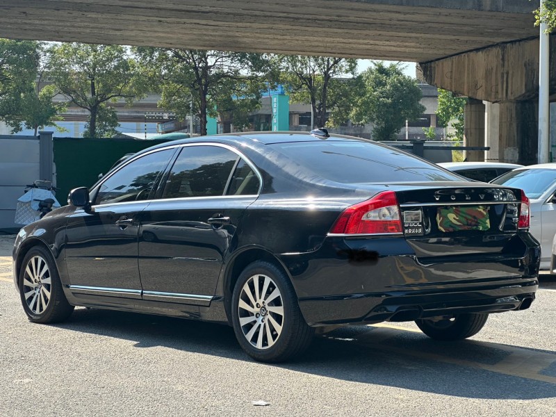 东莞14年沃尔沃S80L7