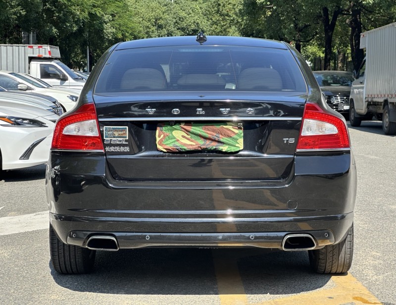 东莞14年沃尔沃S80L9