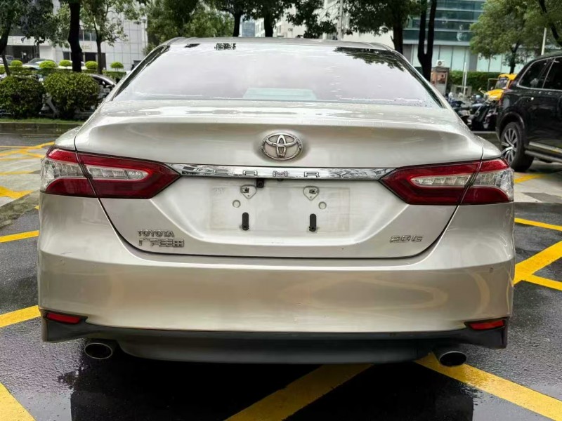 东莞19年丰田凯美瑞9