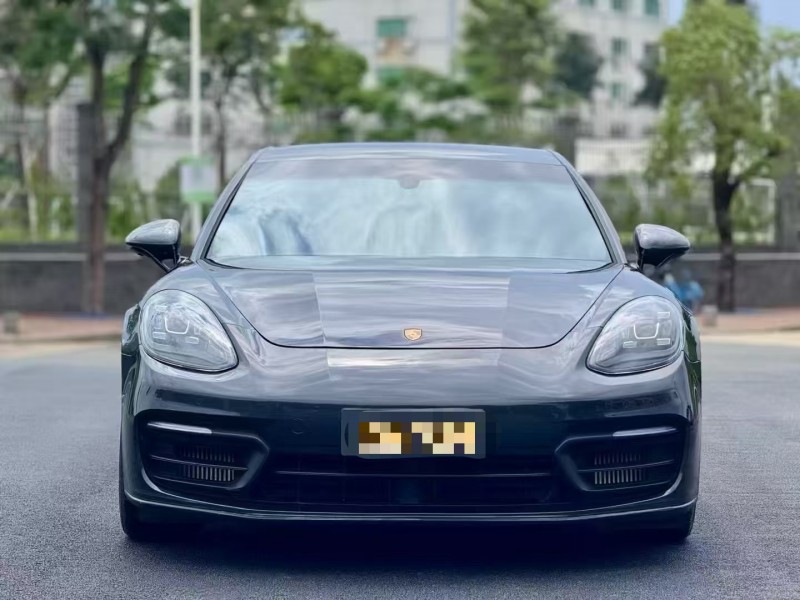 东莞22年保时捷帕拉梅拉1