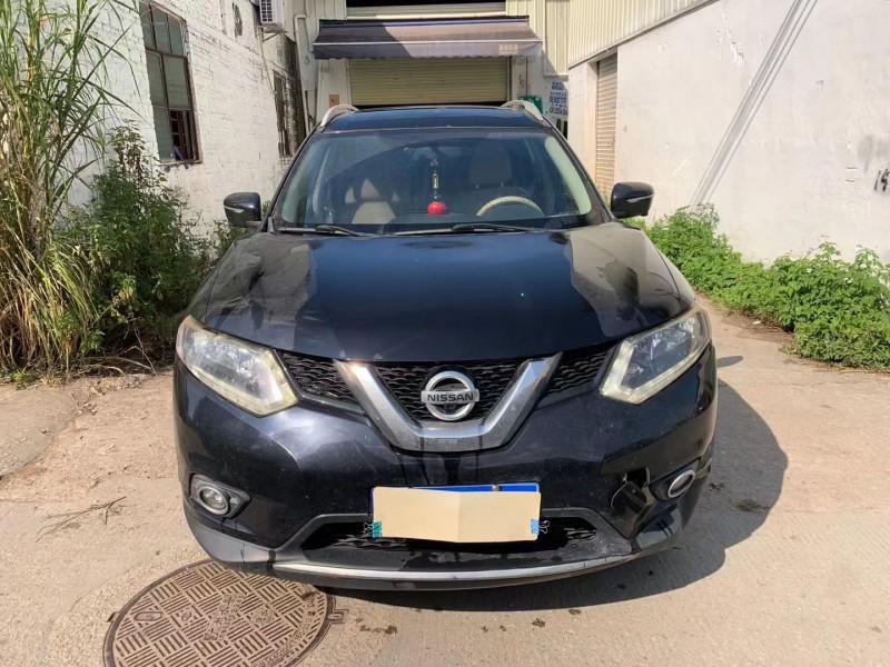 广州15年日产奇骏1