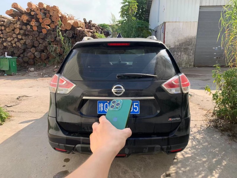 广州15年日产奇骏8