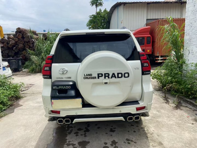 广州20年丰田普拉多8