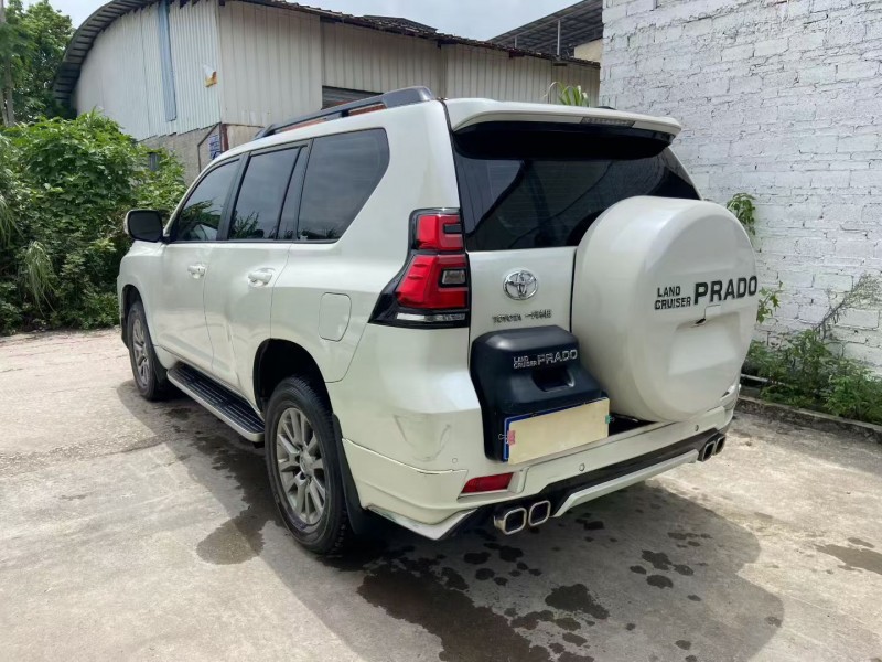 广州20年丰田普拉多9