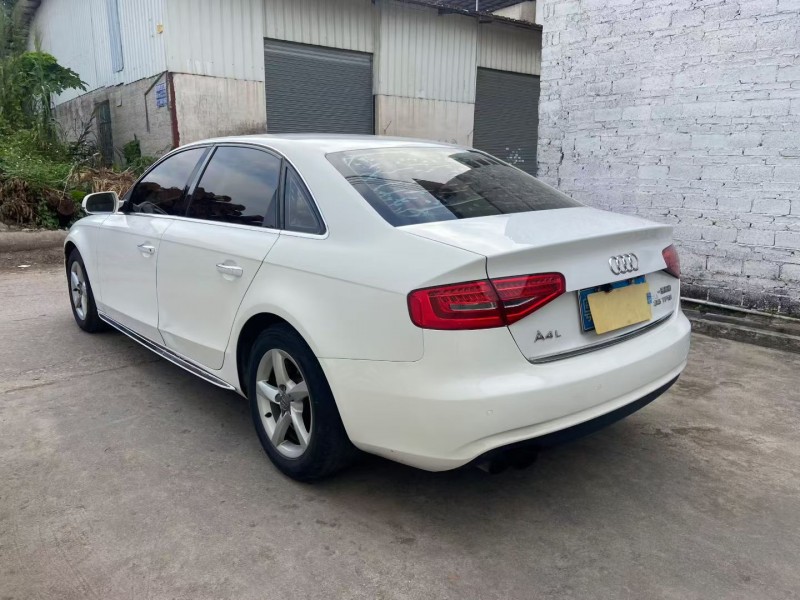 广州15年奥迪A4L9