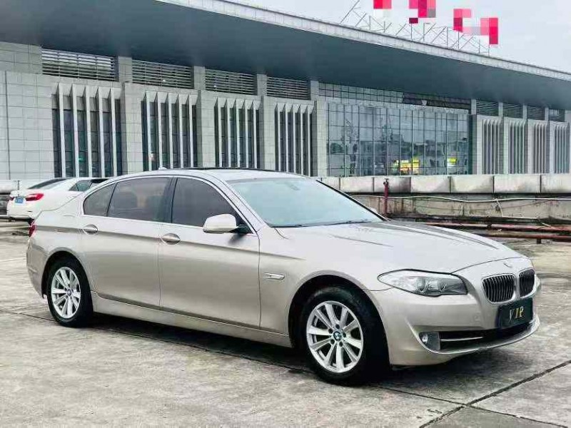 广州13年宝马5系2